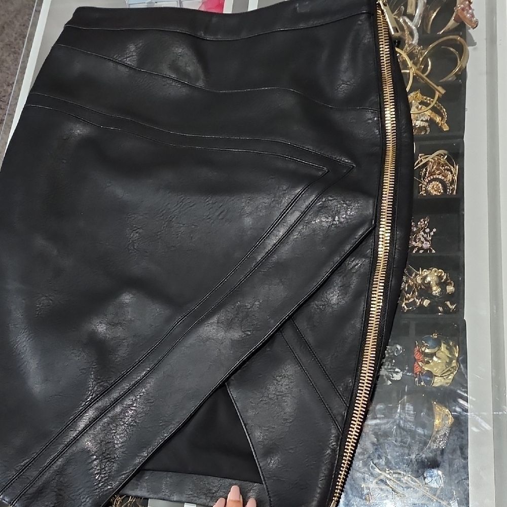 House of CB Black Asymmetrical Wrap Midi Skirt - Picture 4 of 6